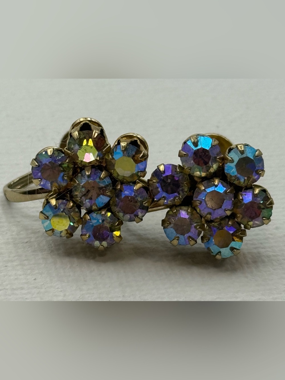 Vintage Coro AB Rhinestone Flower Screwback Earrings Gold Tone